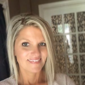 Meet your Posher, Becky